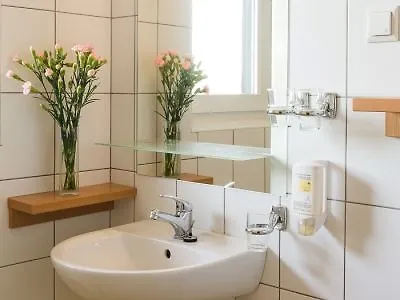 Wm System Sp. Z O.o. ホテル 3*