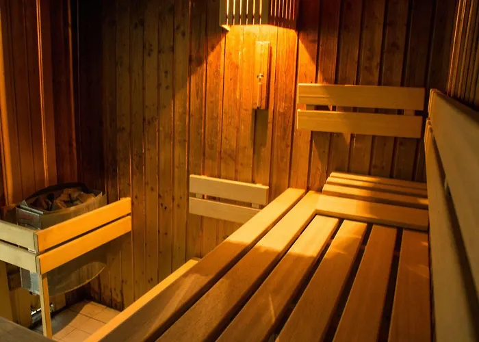 ホテル Wm System Sp. Z O.o. 3*