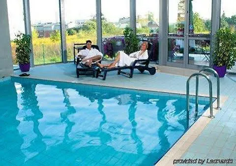 ホテル Wm System Sp. Z O.o. クラクフ