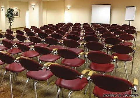 Wm System Sp. Z O.o. ホテル 3*